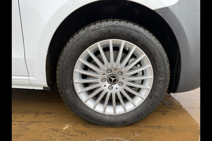 Mercedes-Benz eVito 112 Pro 66kWh Facelift 286km WLTP Snelladen L2H1 Climate Control Adaptieve Cruise Mercedes ME Carplay Camera