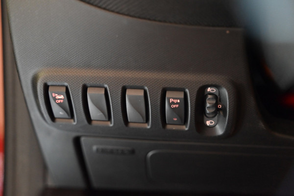 Smart Fortwo cabrio - Stuurverwarming - Leer - Cruise control - Stoelverwarming - LED - Achteruitrijcamera EQ Comfort PLUS 18 kWh