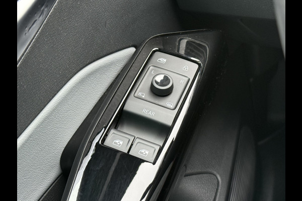 Volkswagen ID.3 BWJ 2020 | First Plus 58 kWh 204PK | STOEL&STUUR VERW | CAMERA A | CLIMA | NAVI | CARPLAY