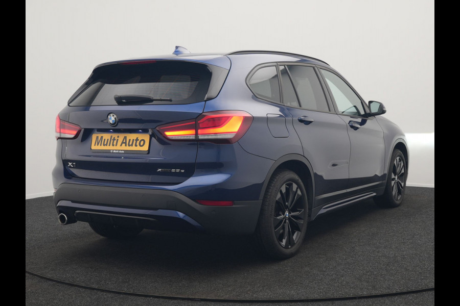 BMW X1 xDrive25e Sportline PHEV 221pk Dealer O.H. | Trekhaak Afn. | Adaptive Cruise | Camera | Sportstoelen Verwarmd | Sfeerverlichting | Keyless | LED Koplampen | Navigatie | DAB | Plug In Hybrid