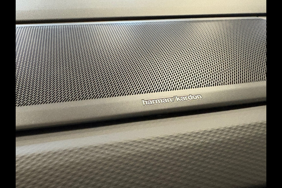 Volkswagen Multivan 1.4 eHybrid L1H1 Style / head-up / stuurverwarming / standkachel / camera HarmanKardon/ cruise stop&go