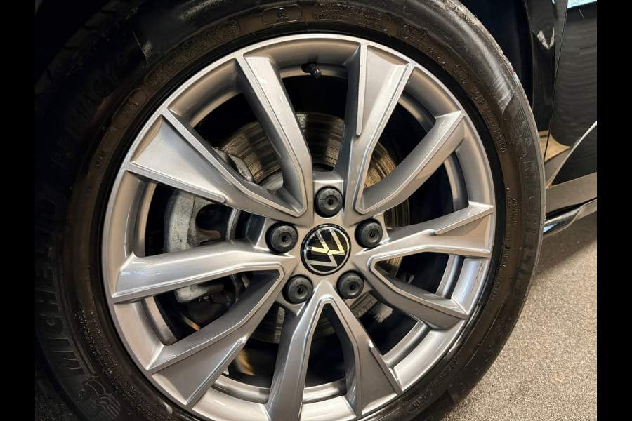 Volkswagen Multivan 1.4 eHybrid L1H1 Style / head-up / stuurverwarming / standkachel / camera HarmanKardon/ cruise stop&go