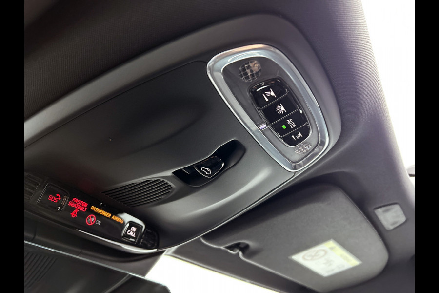 Volvo S60 2.0 T6 AWD R-Design 340PK / Harman Kardon / Lederen Int / Panorama schuifdak / Navi / Cruise-adaptief / Trekhaak / Carplay / Apk 04-2026