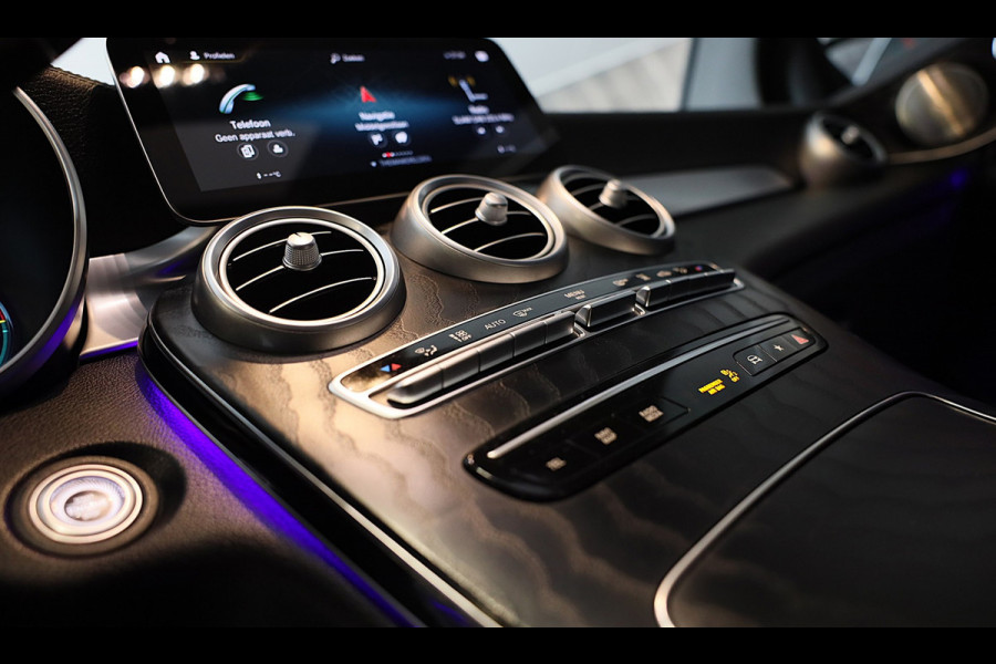 Mercedes-Benz GLC 300e 4MATIC AMG 63 Look / Memory / Burmester / Digital Cockpit / Open Pano / 360 Camera / Acc / 21 Inch