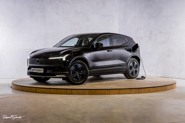 Volvo EX30 Cross Country Twin Motor Performance Ultra 69 kWh | Nieuw | Adaptieve cruise | Panorama dak | Harman Kardon | Memory | Blis |