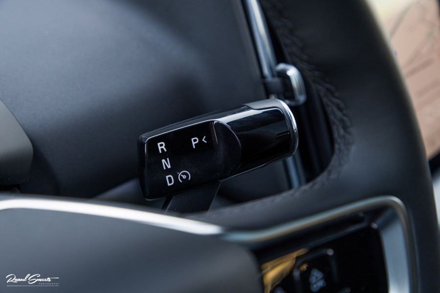 Volvo EX30 Cross Country Twin Motor Performance Ultra 69 kWh | Nieuw | Adaptieve cruise | Panorama dak | Harman Kardon | Memory | Blis |