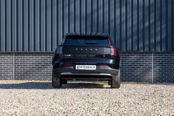 Volvo EX30 Cross Country Twin Motor Performance Ultra 69 kWh | Nieuw | Adaptieve cruise | Panorama dak | Harman Kardon | Memory | Blis |