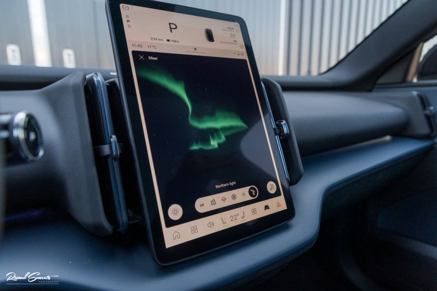 Volvo EX30 Cross Country Twin Motor Performance Ultra 69 kWh | Nieuw | Adaptieve cruise | Panorama dak | Harman Kardon | Memory | Blis |