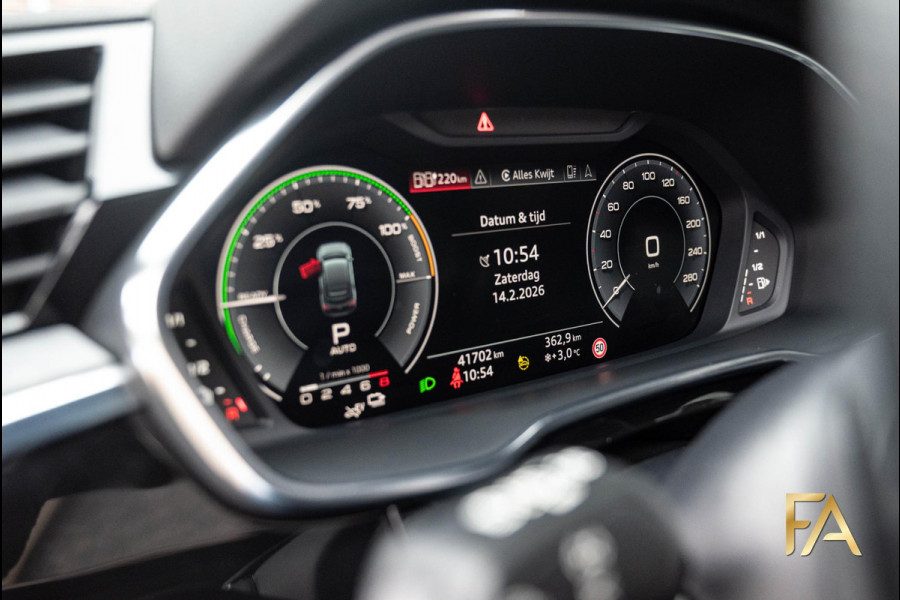 Audi Q3 Sportback 45 TFSI e S Line Panodak|Volleder|20Inch|Sonos|Sfeer