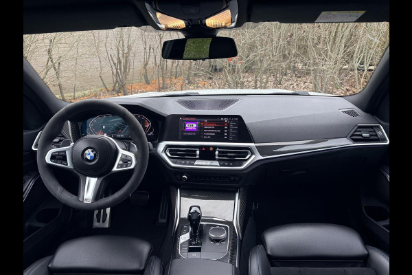 BMW 3-serie 320i Business Edition M Sport pakket Automaat Navi CarPlay Carbon pakket/NL Auto