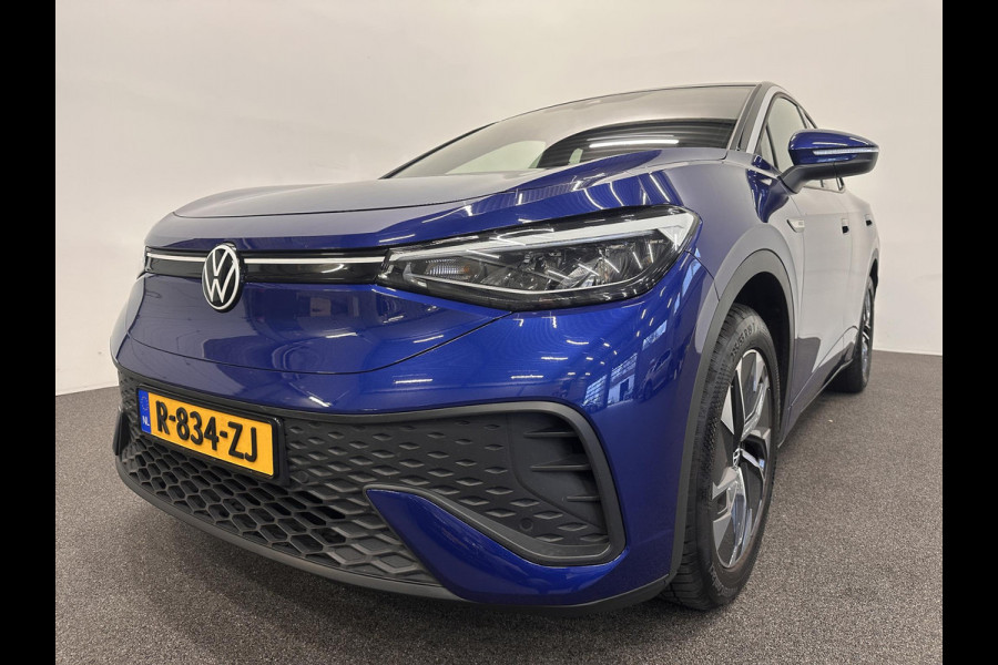 Volkswagen ID.5 Pro 77 kWh Airco ECC Warmtepomp PDC VA Navi Carplay Adaptive Cruise Control 19" Ambiente Verlichting Stoelverwarming