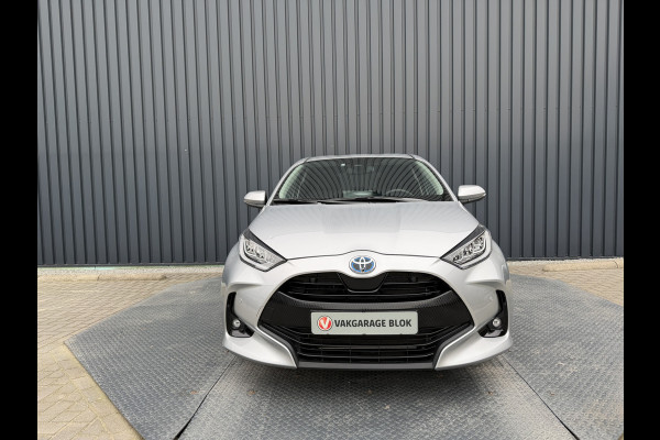 Toyota Yaris 1.5 Hybrid Dynamic | 8.250 km | PDC V+A | Dodehoek detectie | Rijklaar!!!
