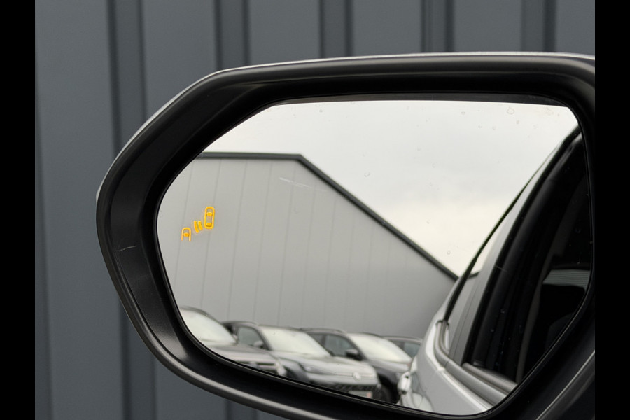 Toyota Yaris 1.5 Hybrid Dynamic | 8.250 km | PDC V+A | Dodehoek detectie | Rijklaar!!!