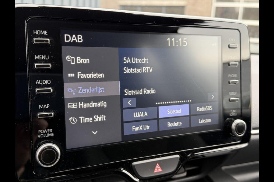 Toyota Yaris 1.5 Hybrid Dynamic | 8.250 km | PDC V+A | Dodehoek detectie | Rijklaar!!!