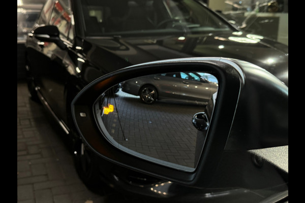 Volkswagen Golf 2.0 TSI 4Motion R Pano|Dynaudio|Sfeer|Keyless