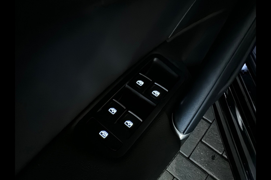 Volkswagen Golf 2.0 TSI 4Motion R Pano|Dynaudio|Sfeer|Keyless