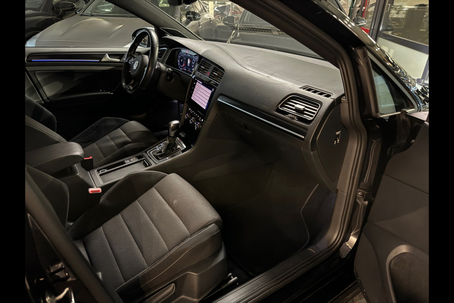 Volkswagen Golf 2.0 TSI 4Motion R Pano|Dynaudio|Sfeer|Keyless