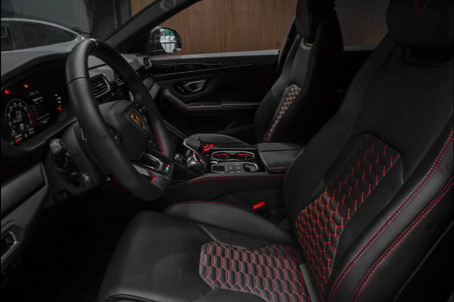 Lamborghini Urus 4.0 V8 HUD Leder Ceramic B&O 360° Massage ACC Alcantara hemel Elektr. achterklep Elektr. verstelbare stoelen met memory Stoel & Stuurverwarming Navi PDC Climate LM velgen