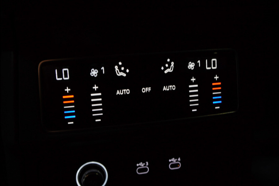 Lamborghini Urus 4.0 V8 HUD Leder Ceramic B&O 360° Massage ACC Alcantara hemel Elektr. achterklep Elektr. verstelbare stoelen met memory Stoel & Stuurverwarming Navi PDC Climate LM velgen