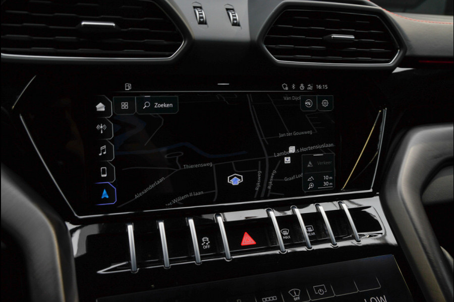 Lamborghini Urus 4.0 V8 HUD Leder Ceramic B&O 360° Massage ACC Alcantara hemel Elektr. achterklep Elektr. verstelbare stoelen met memory Stoel & Stuurverwarming Navi PDC Climate LM velgen