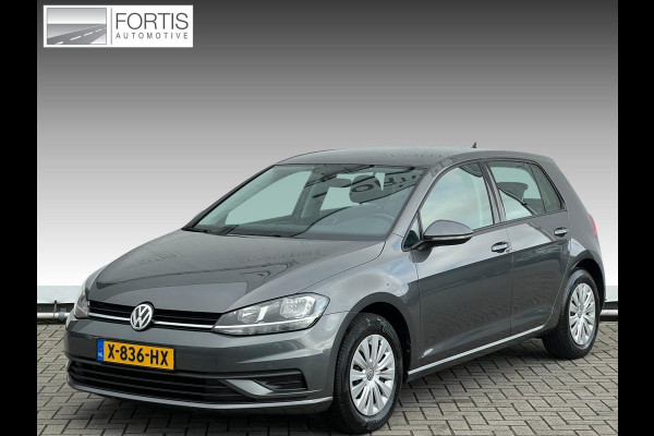 Volkswagen Golf 1.0 TSI Trendline CARPLAY | CAMERA | NAVI |