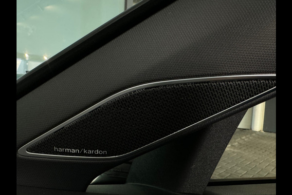 Volkswagen Golf 2.0 TSI R 4M Performance Pano|HuD|H/K|Akrapovic