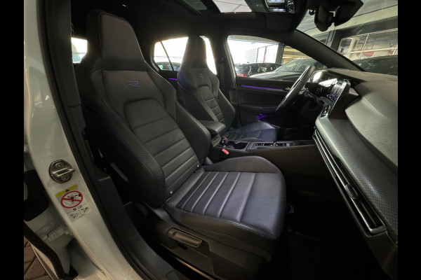 Volkswagen Golf 2.0 TSI R 4M Performance Pano|HuD|H/K|Akrapovic