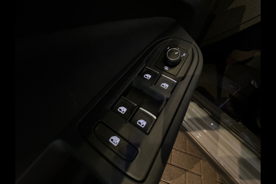 Volkswagen Golf 1.4 eHybrid GTE Sfeer|Camera|IQ Light|CarPlay