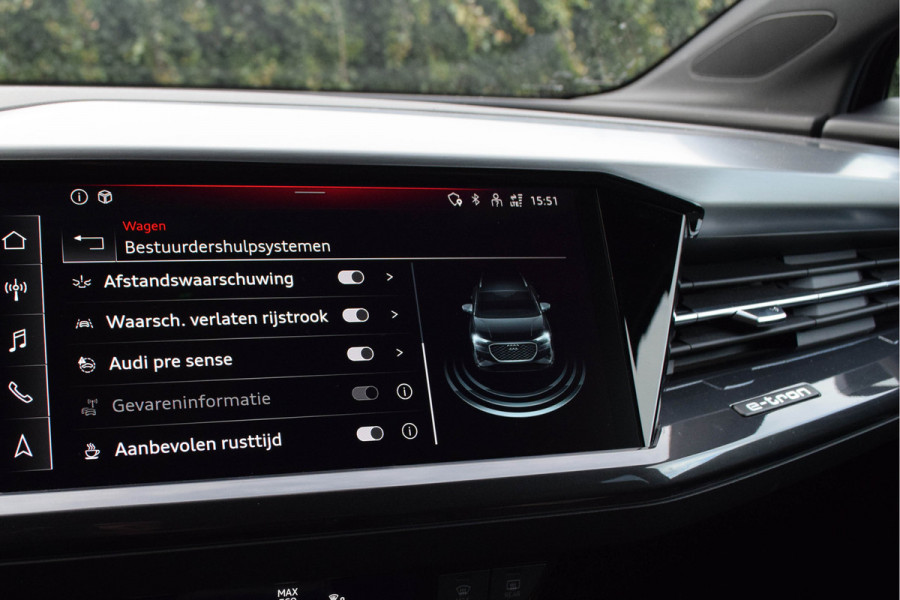 Audi Q4 e-tron 40 / 2x S-line/ Head-Up Display/ Adaptive Cruise Control/ 150kW (204PK)