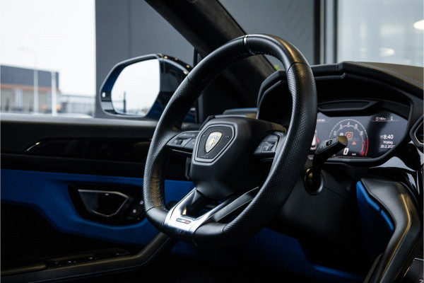 Lamborghini Urus 4.0 V8 S - Blu Nethuns | Origineel NL | Panorama | B&O Adv. | Luchtvering | Elek. trekhaak