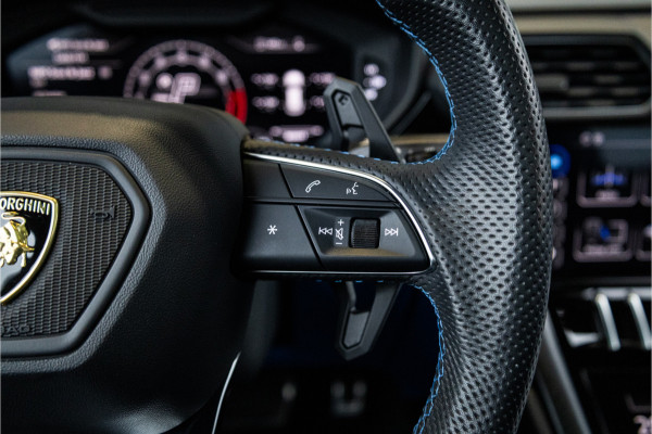 Lamborghini Urus 4.0 V8 S - Blu Nethuns | Origineel NL | Panorama | B&O Adv. | Luchtvering | Elek. trekhaak