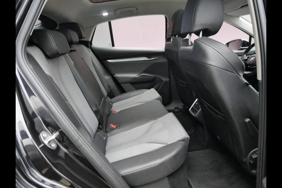 Škoda Enyaq iV 60 COUPE | NL-AUTO | PANORAMA | A.C.C | CARPLAY | CAMERA | BTW-AUTO!!