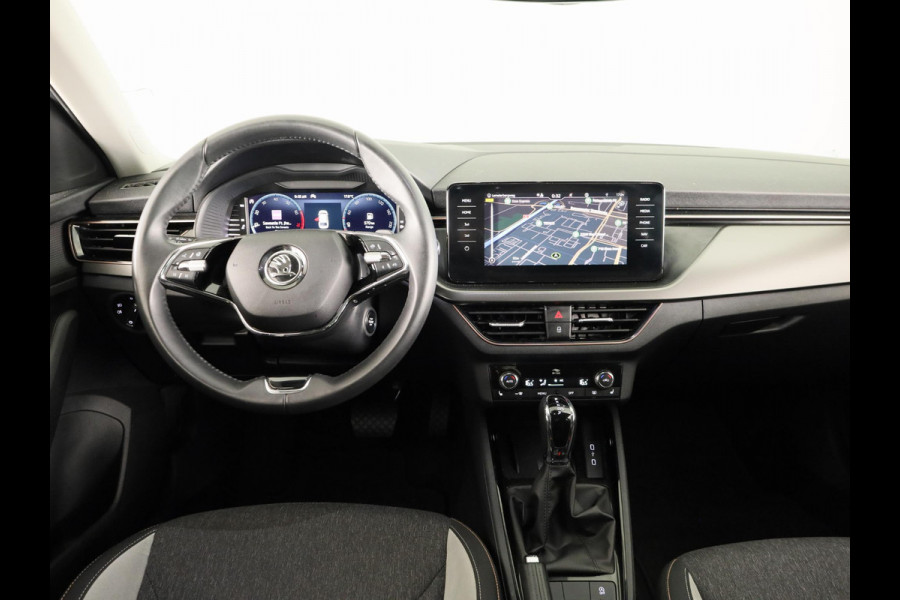 Škoda SCALA 1.0 TSI Ambition 110pk | Navigatie | Parkeercamera | 18 inch lichtmetalen velgen | Verlengde garantie