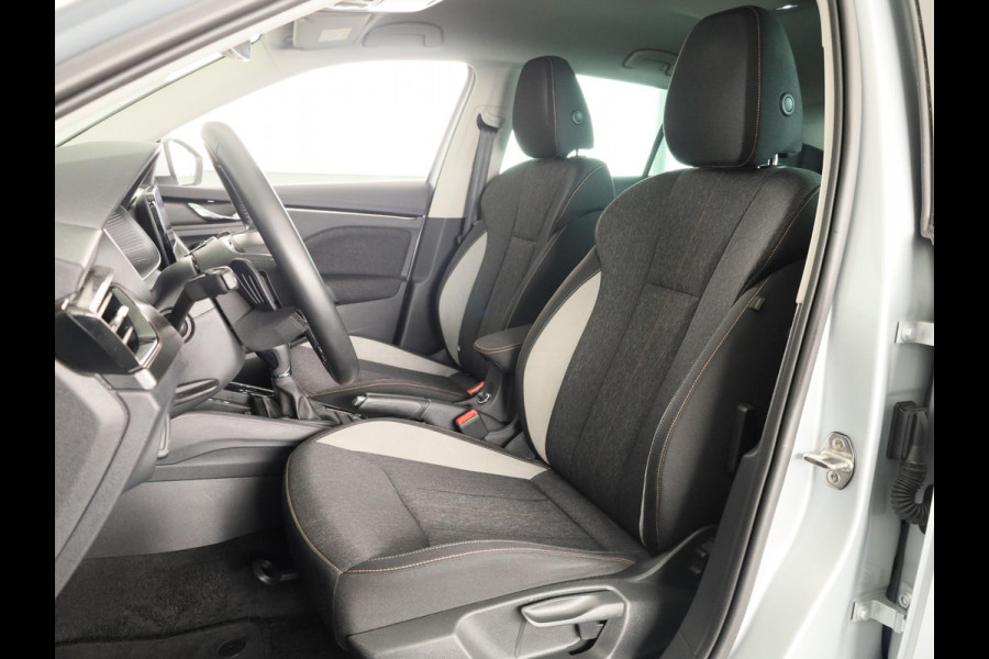 Škoda SCALA 1.0 TSI Ambition 110pk | Navigatie | Parkeercamera | 18 inch lichtmetalen velgen | Verlengde garantie