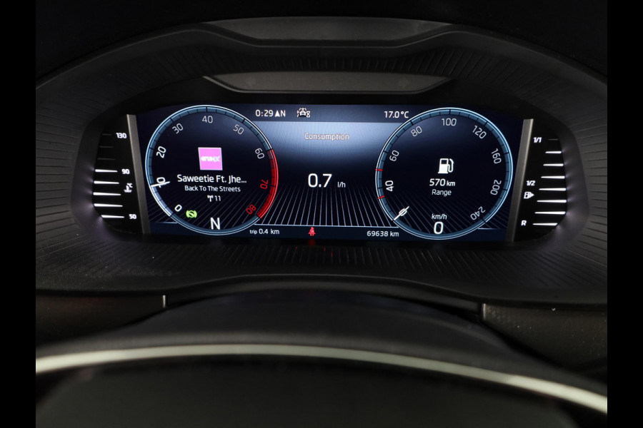 Škoda SCALA 1.0 TSI Ambition 110pk | Navigatie | Parkeercamera | 18 inch lichtmetalen velgen | Verlengde garantie