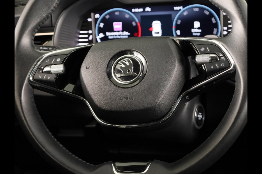 Škoda SCALA 1.0 TSI Ambition 110pk | Navigatie | Parkeercamera | 18 inch lichtmetalen velgen | Verlengde garantie