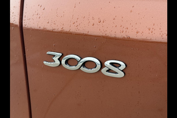 Peugeot 3008 1.2 PureTech Executive 2e Eigenaar|Navi|D-riem v.v. in 2023|Carplay|Trekhaak|Camera|Clima|Cruise|N.A.P|APK tot 11-2027