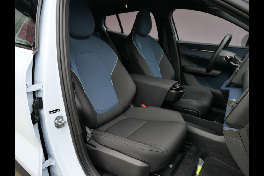 Volvo EX30 Single Motor Plus 51 kWh | HARMAN KARDON | CAMERA | ELEK KLEP | CARPLAY | BTW-AUTO!!