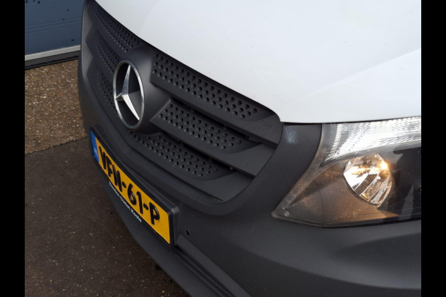 Mercedes-Benz Vito 114 CDI Lang AUTOMAAT / CRUISE CONTROLE / TREKHAAK / CAMERA / NAVI