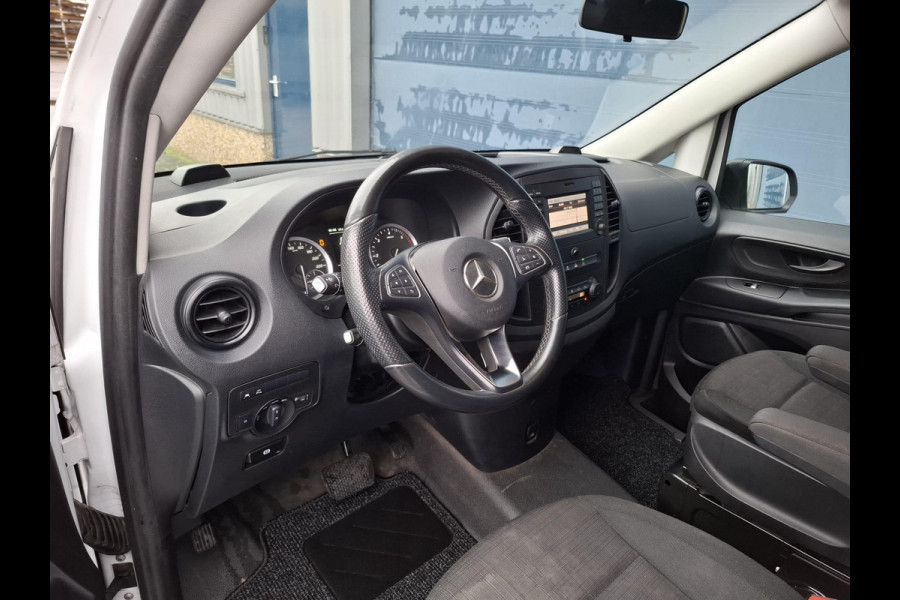 Mercedes-Benz Vito 114 CDI Lang AUTOMAAT / CRUISE CONTROLE / TREKHAAK / CAMERA / NAVI