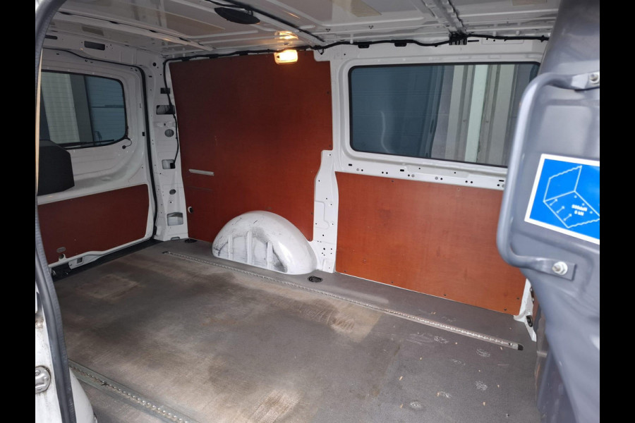 Mercedes-Benz Vito 114 CDI Lang AUTOMAAT / CRUISE CONTROLE / TREKHAAK / CAMERA / NAVI