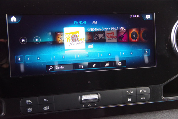 Mercedes-Benz Sprinter 319 3.0 CDI V6 AUT. LED, 2X SCHUIFDEUR, MBUX 10'', ADAPT. CRUISE, CAMERA, NAVI, CLIMA, STANDKACHEL, 2 SCHUIFDEUREN, DUBBELE SCHU