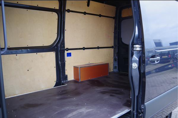 Mercedes-Benz Sprinter 319 3.0 CDI V6 AUT. LED, 2X SCHUIFDEUR, MBUX 10'', ADAPT. CRUISE, CAMERA, NAVI, CLIMA, STANDKACHEL, 2 SCHUIFDEUREN, DUBBELE SCHU