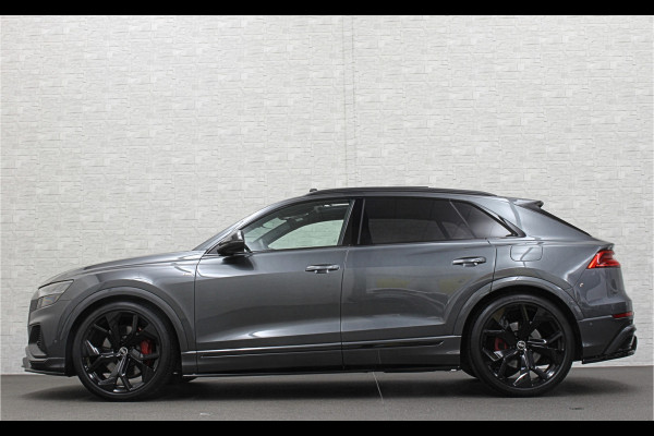 Audi Q8 60e 462PK Competition | RS-Stoelen | 360 Camera | ACC | Carbon | Panorama | Massage | Ventilatie | B&O Sound | Matrix-LED | Luchtvering | Alcantara Hemelbekleding | Stoelverwarming V+A | Sfeerverlichting | Keyless-Entry | ISO-Glas | Zonwering | Standkachel | Autom. Parkeren | Carplay | Stuurwielverwarming | Draadloos Laden |
