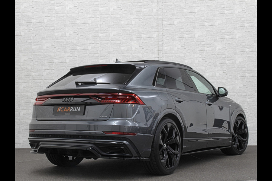 Audi Q8 60e 462PK Competition | RS-Stoelen | 360 Camera | ACC | Carbon | Panorama | Massage | Ventilatie | B&O Sound | Matrix-LED | Luchtvering | Alcantara Hemelbekleding | Stoelverwarming V+A | Sfeerverlichting | Keyless-Entry | ISO-Glas | Zonwering | Standkachel | Autom. Parkeren | Carplay | Stuurwielverwarming | Draadloos Laden |