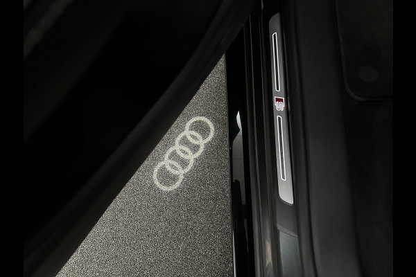 Audi Q8 60e 462PK Competition | RS-Stoelen | 360 Camera | ACC | Carbon | Panorama | Massage | Ventilatie | B&O Sound | Matrix-LED | Luchtvering | Alcantara Hemelbekleding | Stoelverwarming V+A | Sfeerverlichting | Keyless-Entry | ISO-Glas | Zonwering | Standkachel | Autom. Parkeren | Carplay | Stuurwielverwarming | Draadloos Laden |