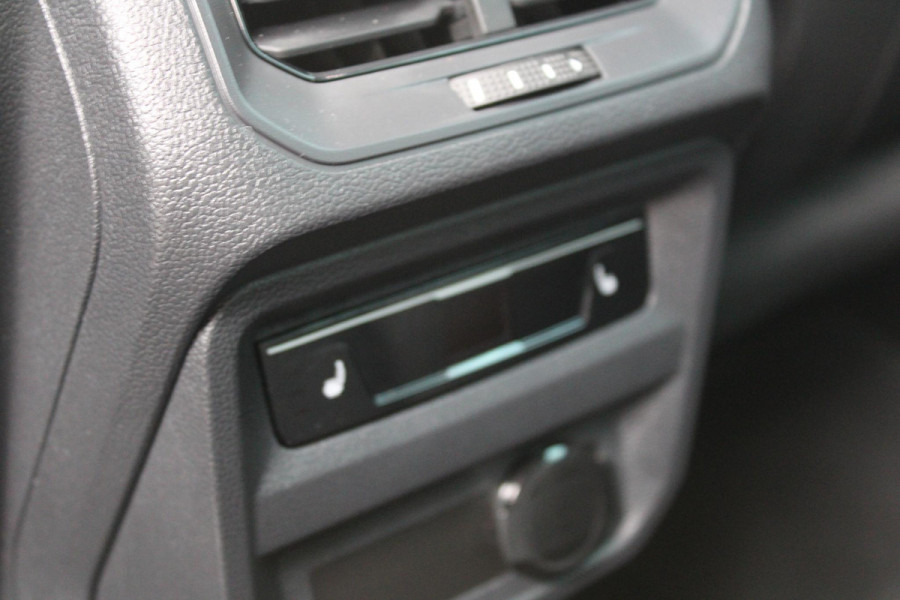 Volkswagen Tiguan 1.4 TSI eHybrid R-Line Business | Panoramadak | Adaptieve Cruise Control | 19 INCH Lichtmetalen Velgen | Camera