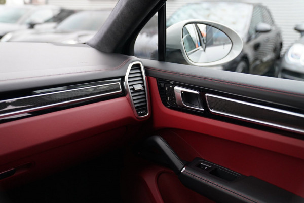 Porsche Cayenne Coupé 3.0 E-Hybrid | Techart | BTW | Sport uitlaat | Dealer onderhouden | Panorama | Head up | ACC | NAP NL |