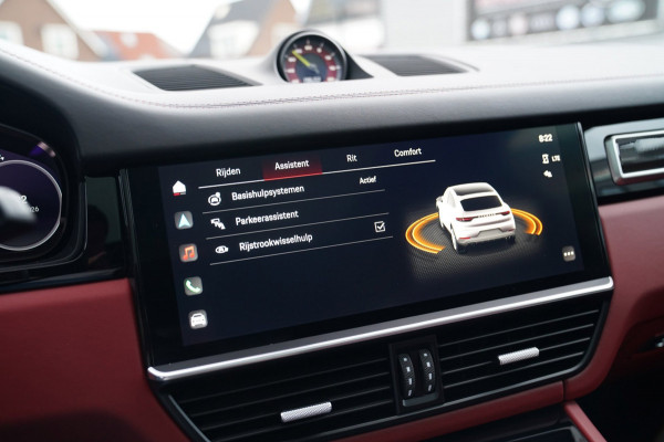 Porsche Cayenne Coupé 3.0 E-Hybrid | Techart | BTW | Sport uitlaat | Dealer onderhouden | Panorama | Head up | ACC | NAP NL |