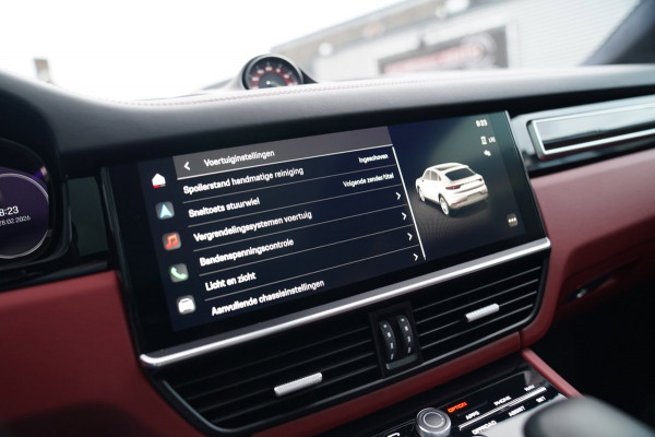 Porsche Cayenne Coupé 3.0 E-Hybrid | Techart | BTW | Sport uitlaat | Dealer onderhouden | Panorama | Head up | ACC | NAP NL |